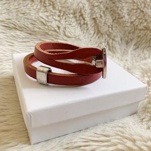 Leather bracelet